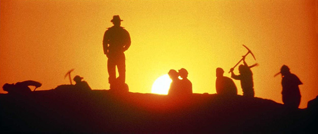 A scene from Raiders of the Lost Ark (1981)