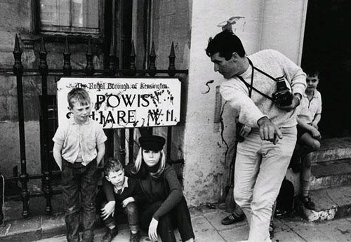 Joy & Sinatra during a London photo shoot for the Nancy in London album cover.